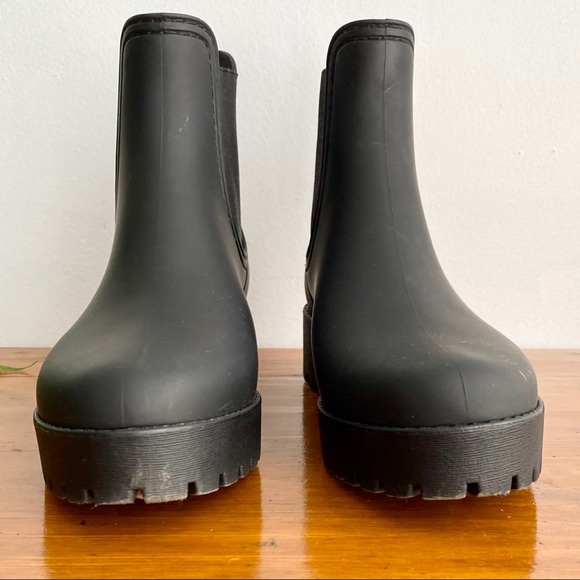 Jeffrey Campbell Matte Black Chelsea Rain Boot 9 - Picture 4 of 10
